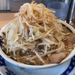 らーめん　¥950