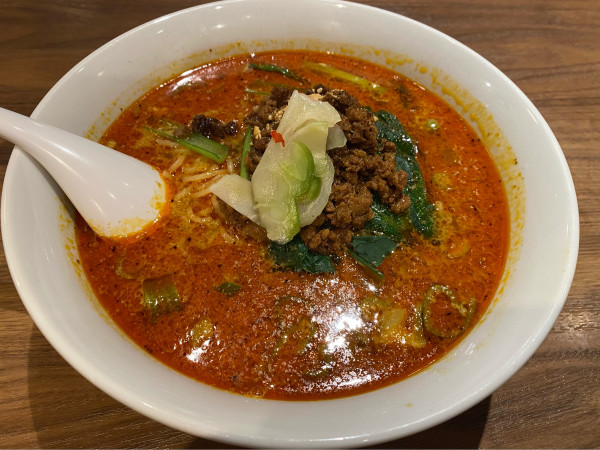 「担々麺(赤)880円」@四川麻辣火鍋 天府 関内店の写真