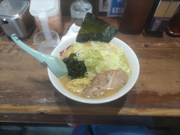 「キャベツラーメン」@さつまっこ 田園調布店の写真