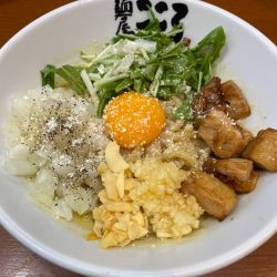 「【曜日・店舗限定】マゼ・ボナーラ　１０００円」@麺屋こころ 六角橋店の写真