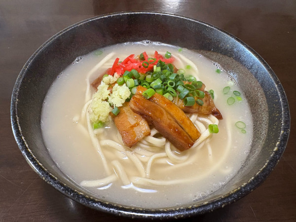 「わかなそば（並）900円」@わかなそばの写真