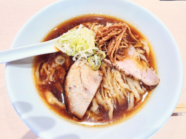 「醤油らーめん」@手打ちあさまの写真