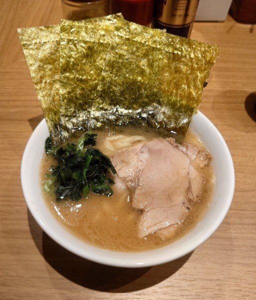 「ミニラーメン(700円)」@まだ洞くつ家の写真