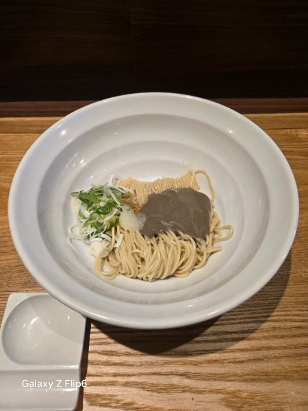 「・えたりと釜揚げ伊吹いりこの和え玉(長崎 鰯の塩辛×釜揚げ伊吹い」@NIBOSHIMANIAの写真