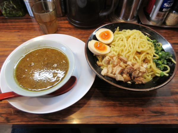 「限定清六家つけ麺（１０００円）＋大盛１５０円＋半チャ４５０円」@ラーメン清六家 江戸崎店の写真