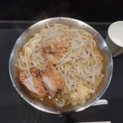 小ラーメン・豚2枚（980円）