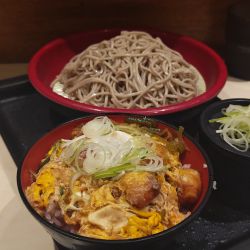 【期間限定】ミニタコからねぎ玉丼セット（もりそば）