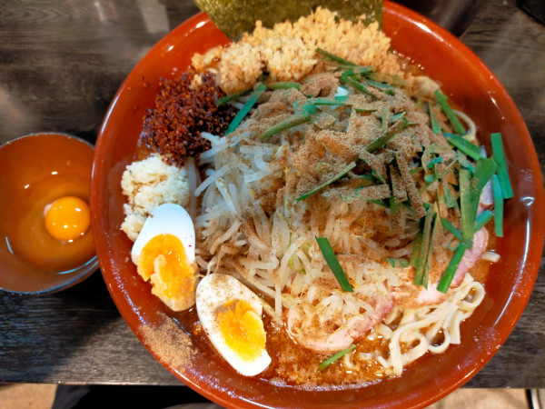 「【限定】ゴマたん！！大1550円+生卵70円+生姜50円」@豚星。の写真