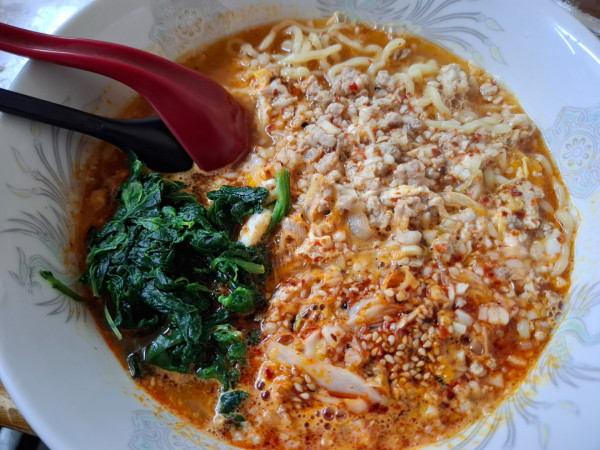 「上大岡西たんたたん９５０円中辛」@らーめん ドラごんちの写真