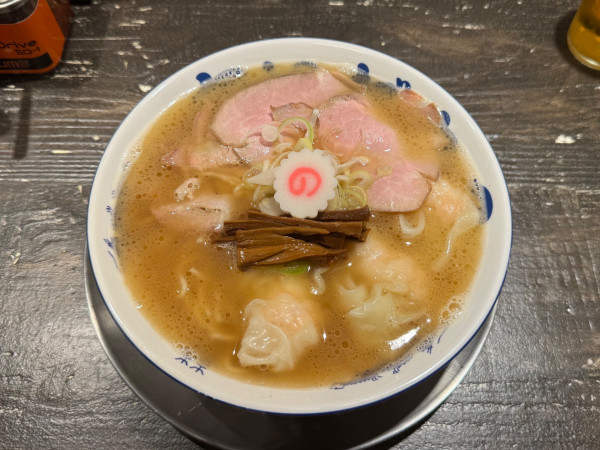 「海老ワンタン麺 並」@あいだや2の写真