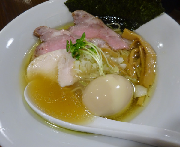 「特製中華そば　普通　1,496円」@四代目鷹蔵の写真