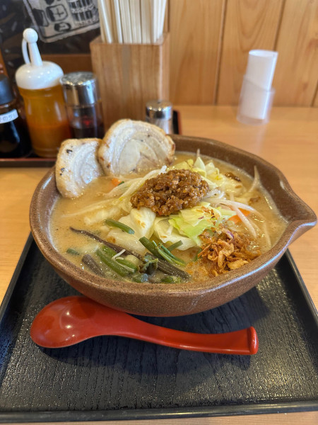 「信州味噌 野菜ラーメン ＋チャーシュー2枚」@味噌蔵 麺四朗の写真