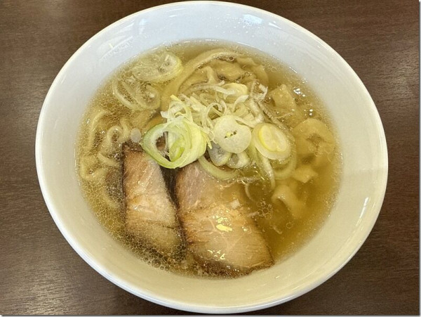 塩らーめん（990円）