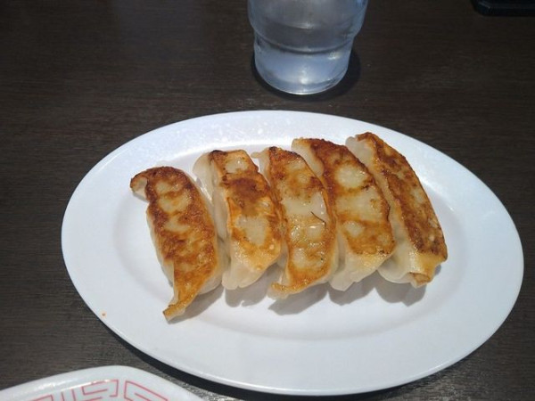 「餃子」@来来亭 十条竹田店の写真