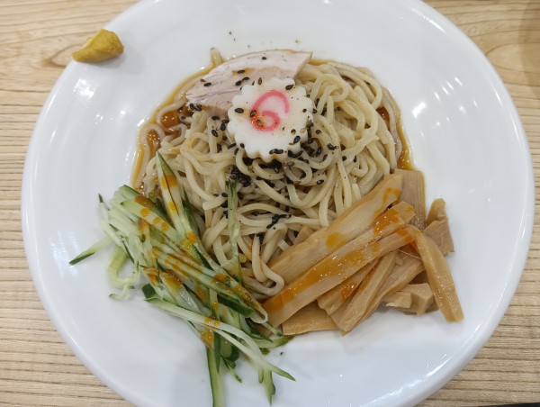 「冷し中華・麺軽め」@らーめん 高尾の写真