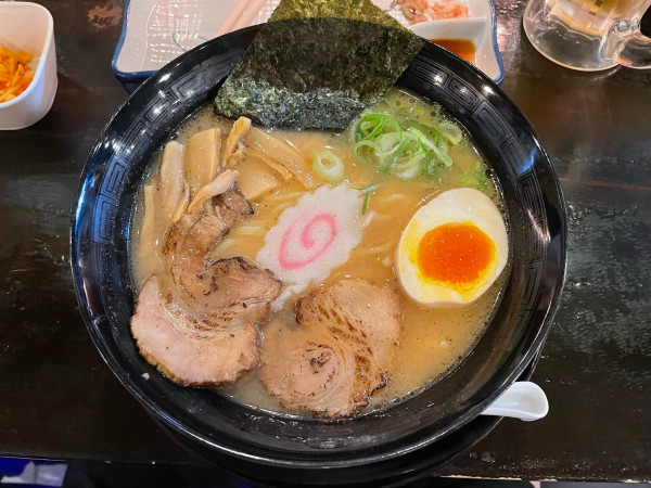 「芳醇味噌ラーメン790円」@郡八の写真
