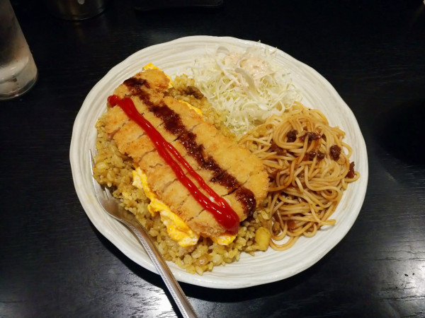「長崎名物トルコライス（1,300円）」@九州酒場 びーどろの写真