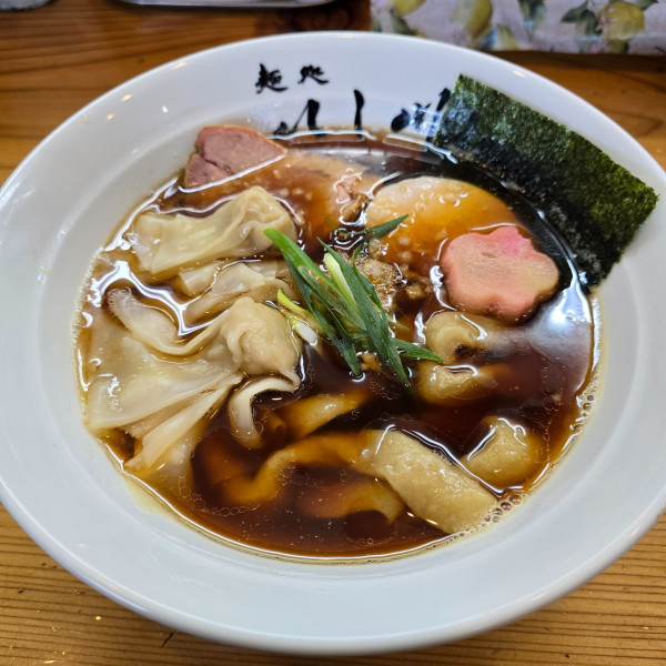「手打ち極太中華SOBA ワンタン3個」@麺処 いし川の写真