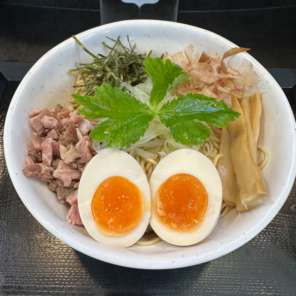 「トビウオの油そば 大盛 1,200」@だし廊 -GoLD-の写真