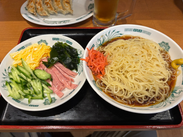 「黒酢しょうゆ 冷やし麺」@日高屋 新橋日比谷口店の写真