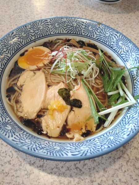 「淡麗醤油そば」@麺処 かつ善の写真