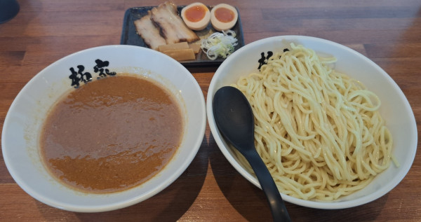 「つけ麺大盛1150円」@柳家 一関店の写真