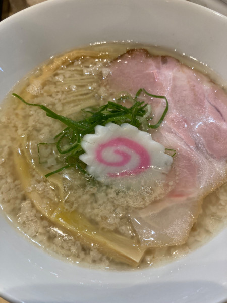 「背脂塩らーめん」@中華そば みつ葉の写真