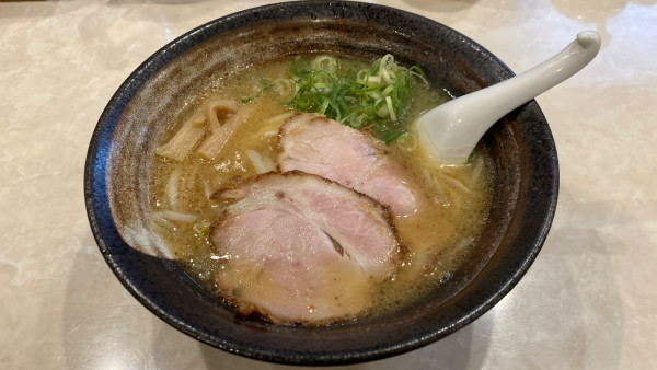 「博多みそラーメン」@博多川端どさんこ 博多デイトス店の写真