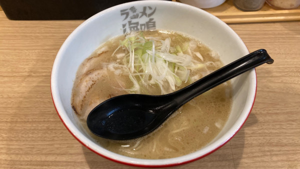 「魚介とんこつ」@ラーメン海鳴 博多デイトス店の写真