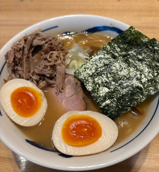 「濃厚豚崩しらーめん大盛」@つじ田 大崎店の写真