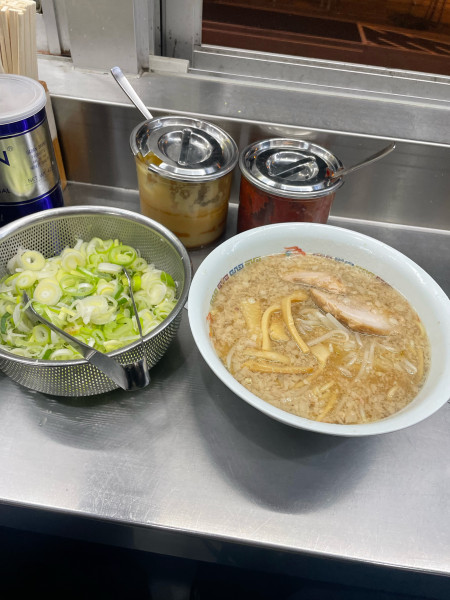 「らーめん」@ホープ軒 千駄ヶ谷本店の写真