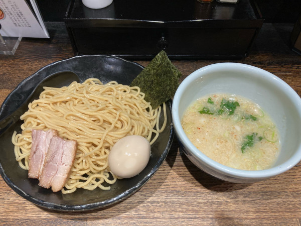 「しおつけ麺 ¥1,300」@らーめん 山頭火 原宿店の写真