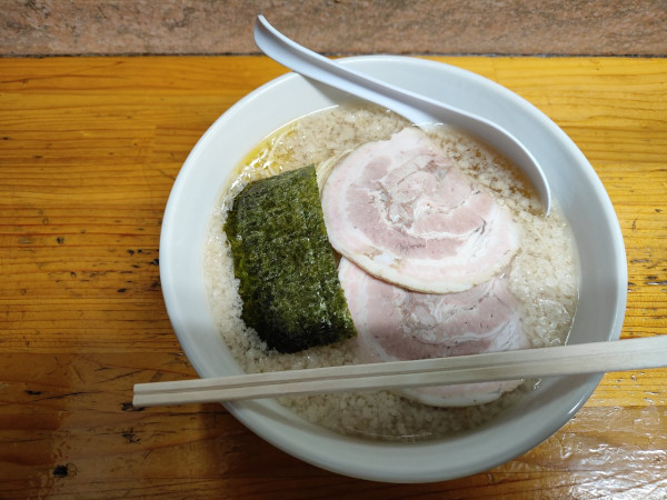 「正油ラーメンコッテリチャシュー１枚追加」@元祖一条流がんこ 十一代目の写真