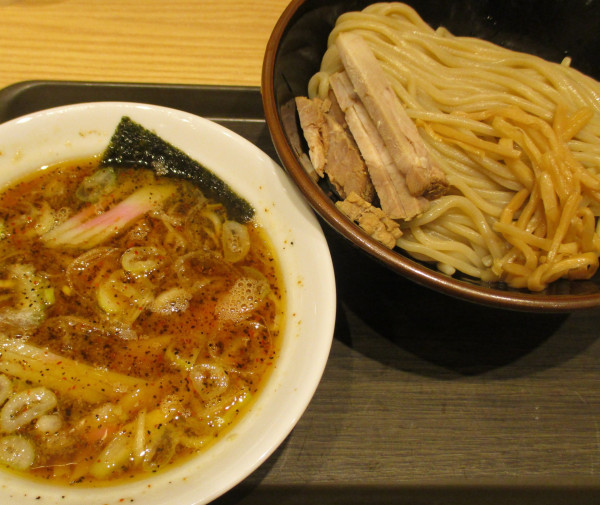 「創業つけめん(小)790円」@舎鈴 新宿センタービル店の写真
