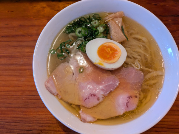 「中華そば平麺」@讃岐の朝ラーメン 本店の写真