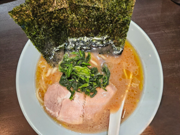 「ラーメン並」@ラーメン ななしの写真