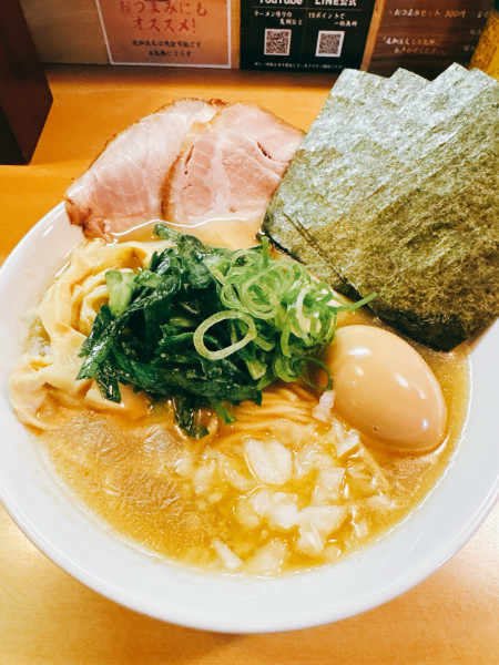 「特製煮干しラーメン 塩」@三代目しゅうの写真