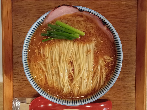 「稲庭中華そば（江戸甘味噌）」@キッチンきらくの写真