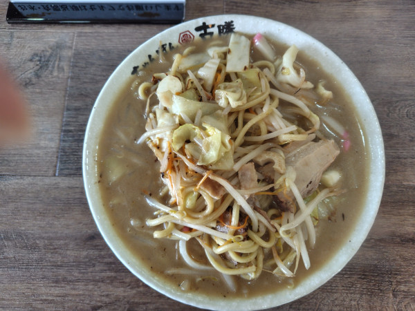 「埼玉煮込みちゃんぽんチャーシュー1200円」@ちゃんぽん古勝の写真