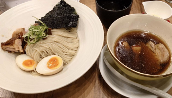 「特製醤油つけ+昆布水」@麺処 ほん田 秋葉原本店の写真