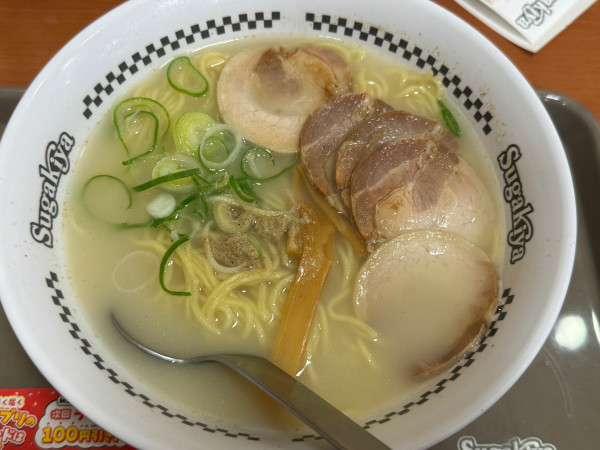 「肉入ラーメン　大盛り」@スガキヤ 安城イトーヨーカドー店の写真