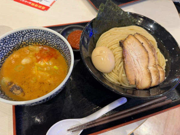 「特性濃厚魚介つけ麺　1300」@豚骨一燈 アリオ葛西店の写真