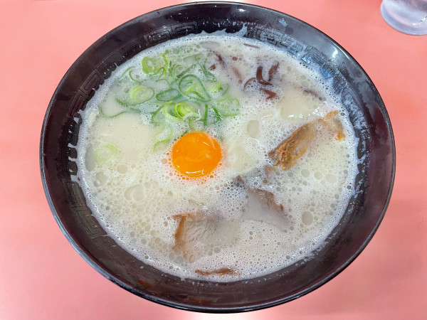 「卵入りラーメン」@まる宗ラーメンの写真