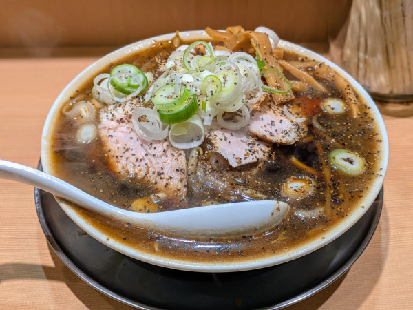 「「札幌ブラック（醤油）」1,200円」@札幌六坊の写真
