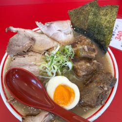 炙り厚切りチャーシューメン