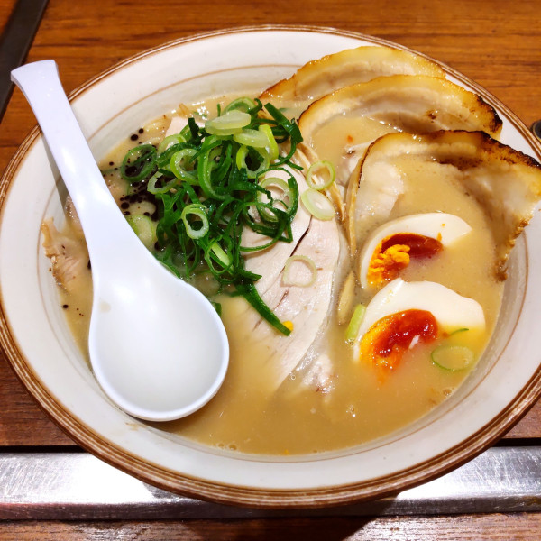 「特製あらうまらーめん（￥1,260）」@あらうま堂 桜橋口店の写真