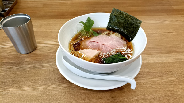 「醤油そば　950円」@中華そば きなりの写真