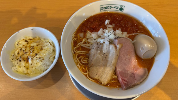 「味玉トマトラーメン+チーズごはん」@カッパラーメンの写真