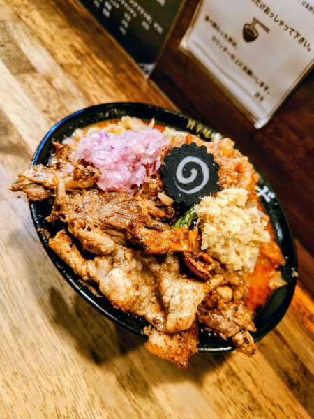 「旨辛味噌ラーメン ムラサキ」@旨辛味噌らーめん ぼんずの写真