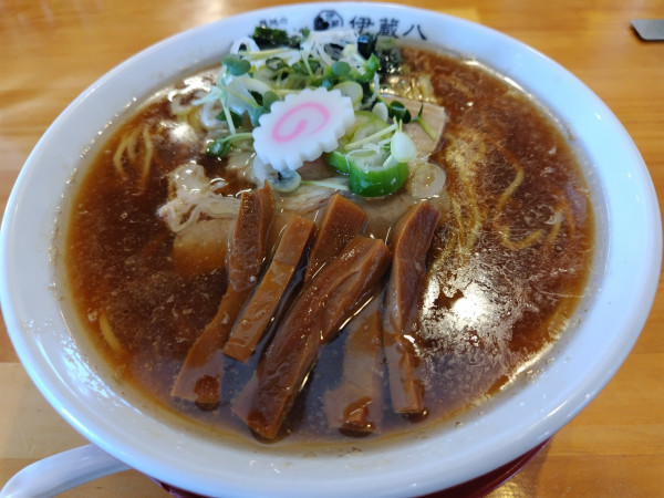 「朝中華そば　醤油」@築地の中華そば 伊蔵八の写真